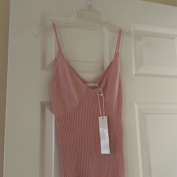 ONE GREY DAY Cotton/Cashmere Blend Ribbed Knit Cami/Tank (Medium) BNWT 💕 - Picture 2 of 5